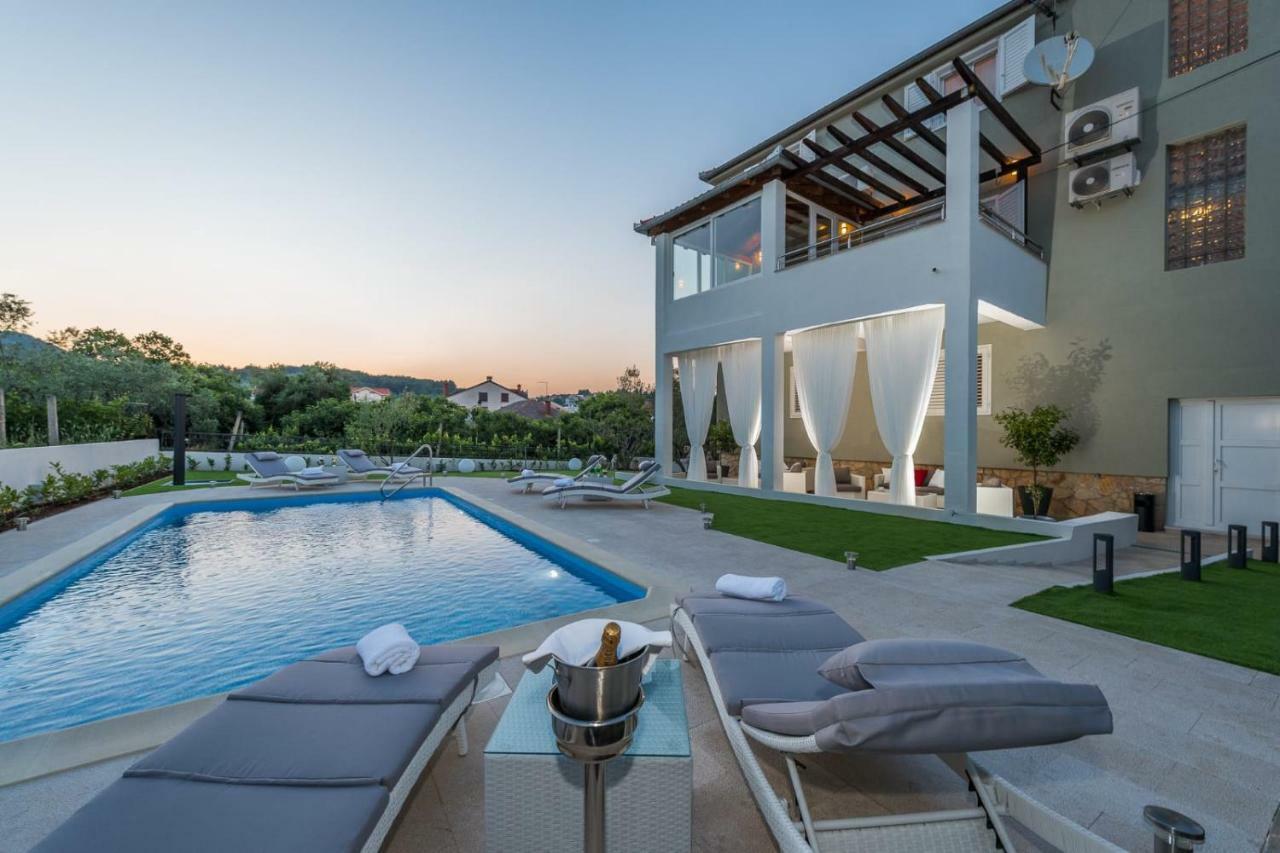 Apartments Very Good Life Preko Bagian luar foto