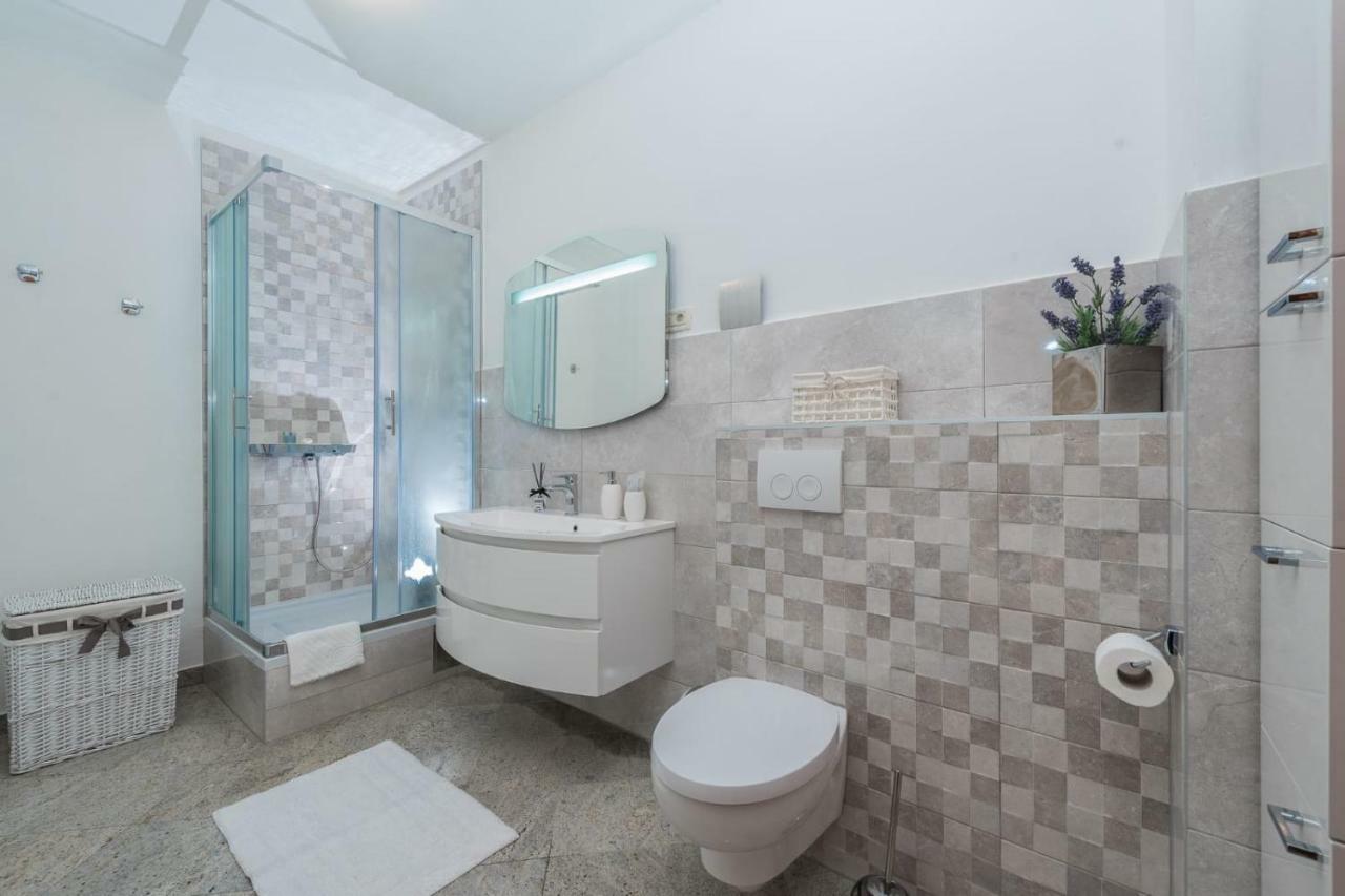 Apartments Very Good Life Preko Bagian luar foto